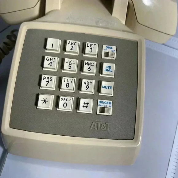 Vintage AT&T 100 Beige Push Button Desk Telephone Untested - Picture 2 of 8